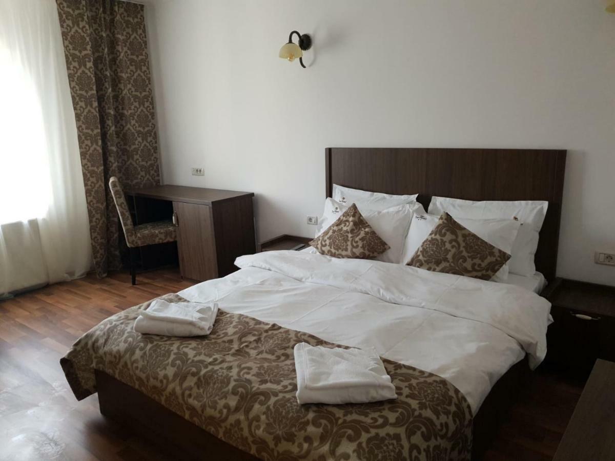 Hotel Top Central Bucharest Luaran gambar