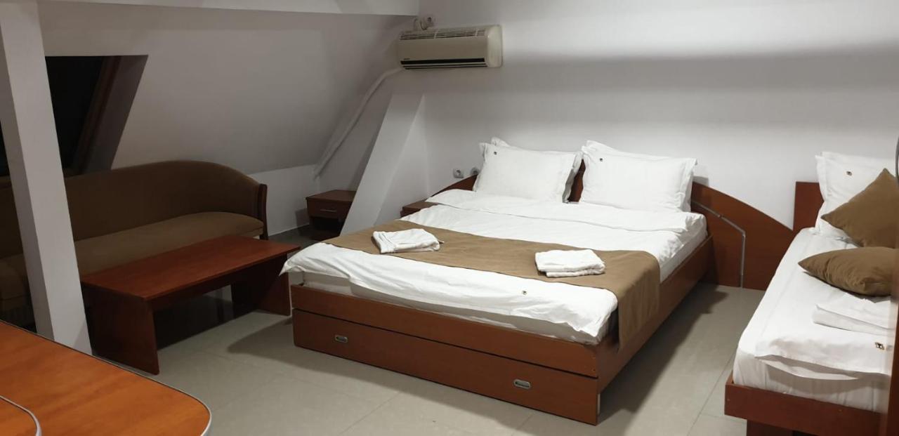 Hotel Top Central Bucharest Luaran gambar